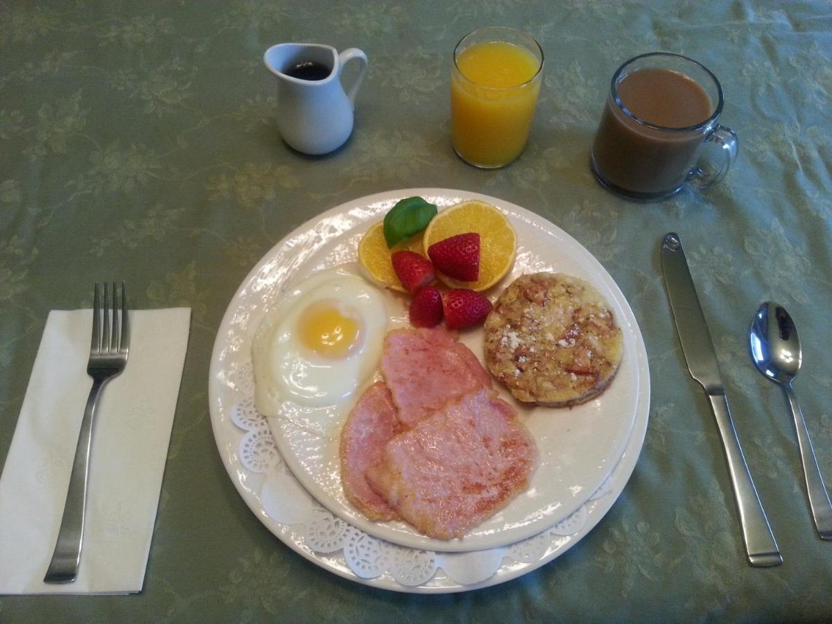 A Hidden Gem Bed&Breakfast Windsor Eksteriør billede